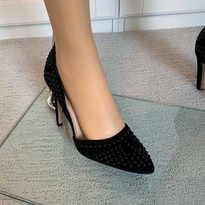 French Connection size 8.5 black w studs 4”heel